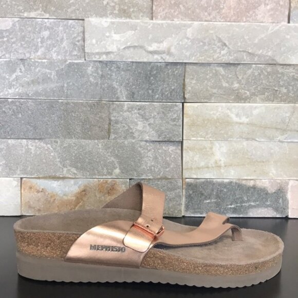 Mephisto  Helen Women's Thong Sandal - Picture 4 of 7